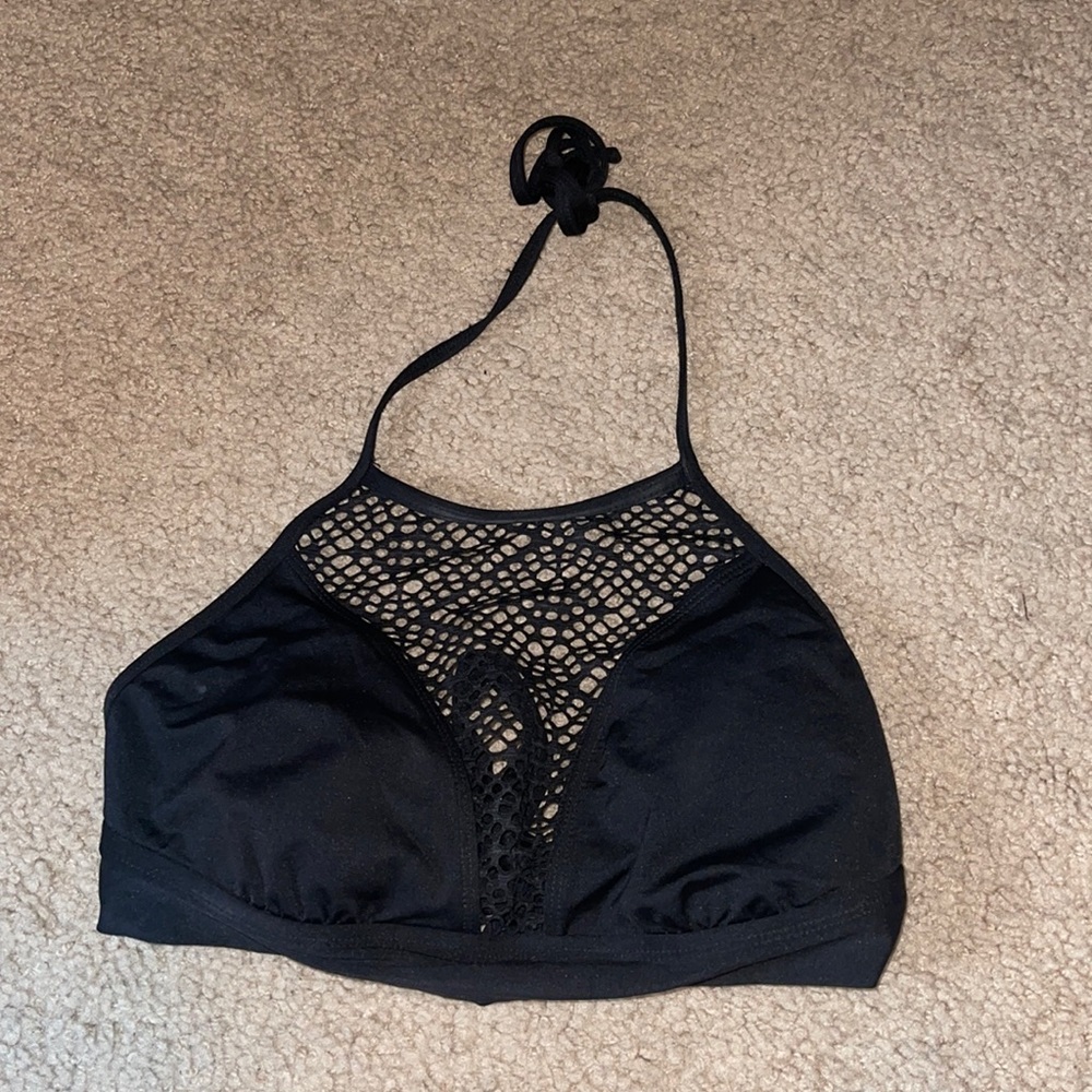 Black bikini top